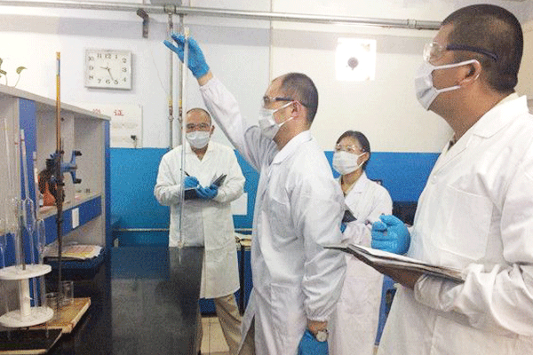 研究專家記錄除霉產(chǎn)品成果